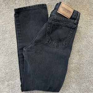 Wrangler Men's Black Denim Straight Leg Jeans. Size 29x30